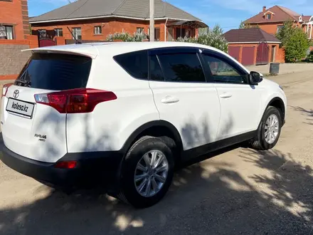 Toyota RAV4 2013 года за 9 900 000 тг. в Актобе – фото 3