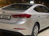 Hyundai Elantra 2017 года за 6 000 000 тг. в Актау – фото 3