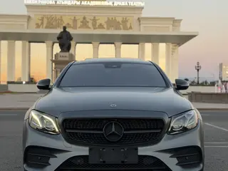 Mercedes-Benz E 43 AMG
