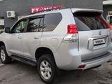 Toyota Land Cruiser Prado 2010 года за 12 900 000 тг. в Алматы – фото 5