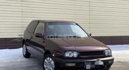 Volkswagen Golf 1993 годаfor1 400 000 тг. в Павлодар