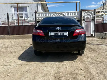 Toyota Camry 2007 года за 5 600 000 тг. в Атырау – фото 6