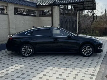 Hyundai Sonata 2022 года за 9 500 000 тг. в Шымкент – фото 6