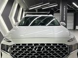 Hyundai Santa Fe 2023 года за 19 400 000 тг. в Актобе