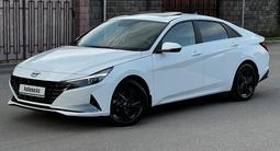 Hyundai Elantra 2023 года за 10 350 000 тг. в Алматы