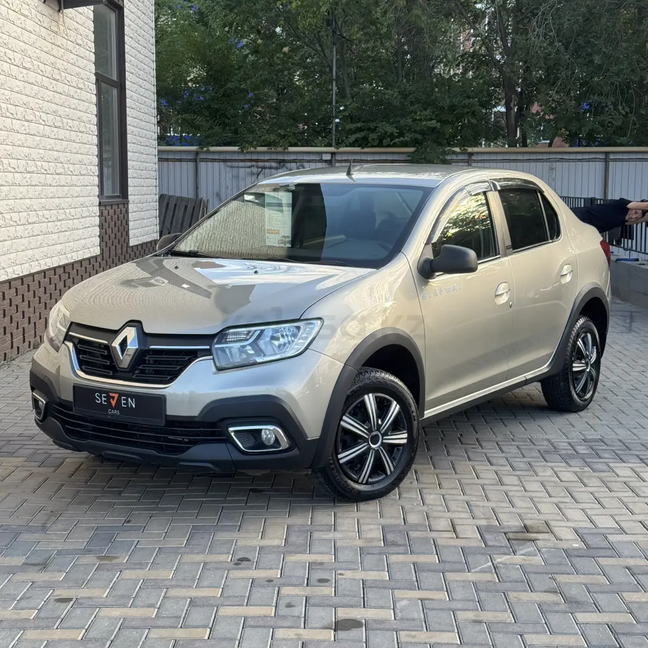 Renault Logan Stepway, 2020