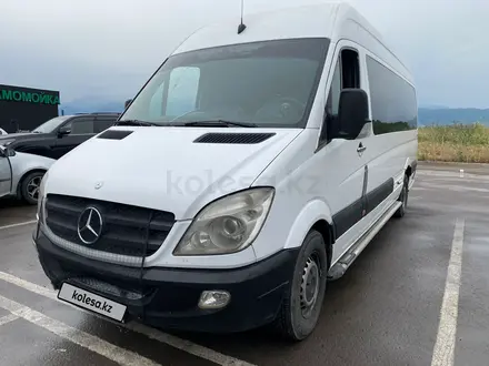 Mercedes-Benz Sprinter 2012 года за 13 500 000 тг. в Алматы – фото 2