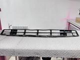 Решетка в бампер Volkswagen Passat B4 (1993-1997) за 5 000 тг. в Астана