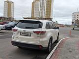 Toyota Highlander 2014 года за 16 400 000 тг. в Астана – фото 3