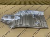 Термозащита глушителя Lexus LX570 LC200 2007-22 за 1 000 тг. в Алматы