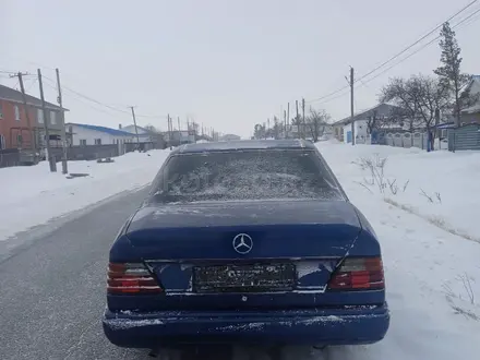 Mercedes-Benz E 200 1993 года за 1 550 000 тг. в Астана – фото 15