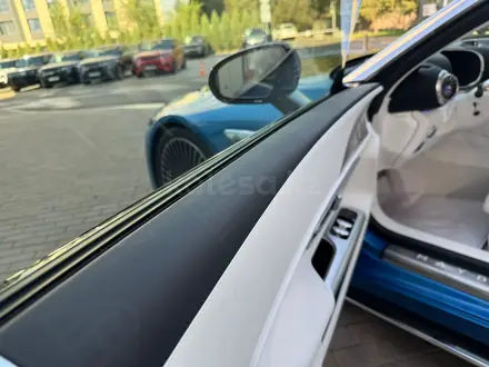 Mercedes-Maybach SL 680 2026 года за 185 000 000 тг. в Алматы – фото 24