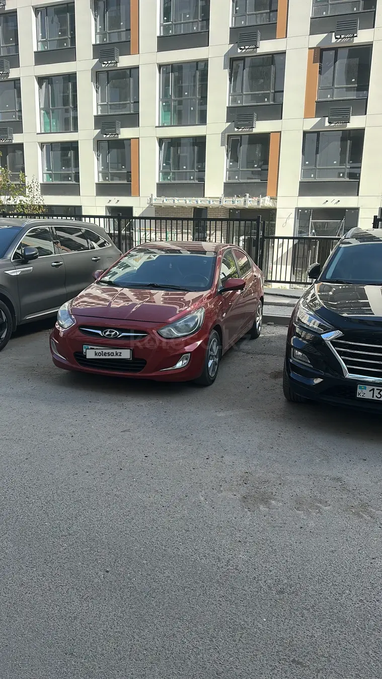 Hyundai Accent, 2013