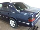 Mercedes-Benz E 200 1993 года за 1 800 000 тг. в Кызылорда – фото 4