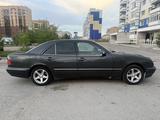 Mercedes-Benz E 280 1999 годаүшін3 500 000 тг. в Семей – фото 4