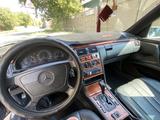 Mercedes-Benz E 230 1997 годаүшін2 100 000 тг. в Павлодар – фото 4