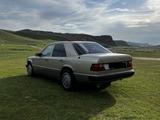 Mercedes-Benz E 230 1992 годаfor2 700 000 тг. в Туркестан – фото 4