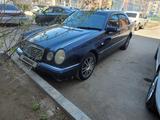 Mercedes-Benz E 230 1996 годаүшін2 300 000 тг. в Аксу – фото 2