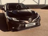Toyota Camry 2019 года за 13 100 000 тг. в Петропавловск – фото 5