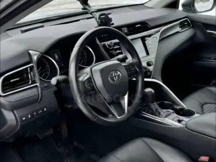 Toyota Camry 2018 года за 11 500 000 тг. в Павлодар – фото 4