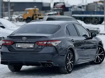 Toyota Camry 2018 года за 11 500 000 тг. в Павлодар – фото 6
