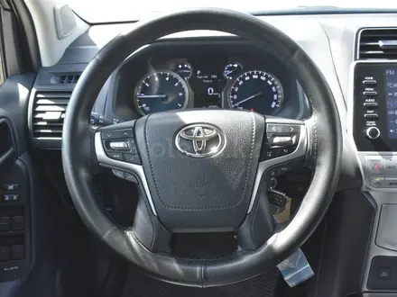 Toyota Land Cruiser Prado 2021 года за 24 700 000 тг. в Атырау – фото 11