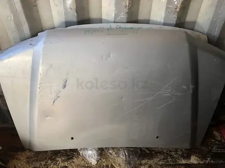 Капот за 40 000 тг. в Астана
