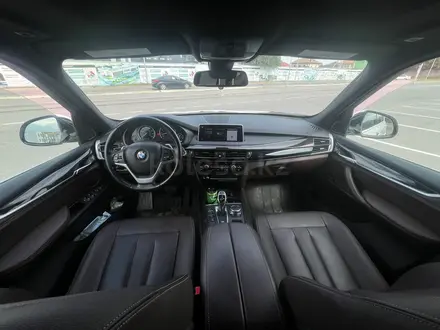 BMW X5 2018 года за 16 800 000 тг. в Алматы – фото 18