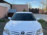 Toyota Camry 2010 года за 7 390 000 тг. в Жанакорган – фото 3