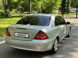 Mercedes-Benz C 200 2003 годаүшін5 500 000 тг. в Алматы – фото 3