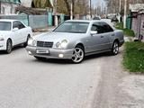 Mercedes-Benz E 230 1996 года за 3 500 000 тг. в Кордай