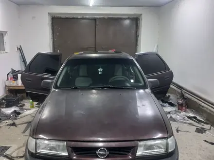 Opel Vectra 1992 года за 725 000 тг. в Кентау – фото 2