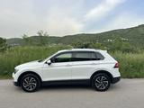Volkswagen Tiguan 2018 года за 8 889 000 тг. в Алматы – фото 3