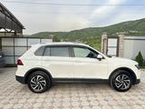 Volkswagen Tiguan 2018 года за 8 889 000 тг. в Алматы – фото 5