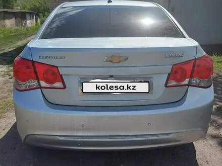 Chevrolet Cruze 2012 года за 5 250 000 тг. в Петропавловск – фото 2