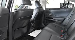 Lexus ES 250 Progressive 2025 годаүшін29 798 800 тг. в Кокшетау – фото 5