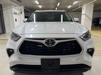 Toyota Highlander 2022 года за 29 500 000 тг. в Астана