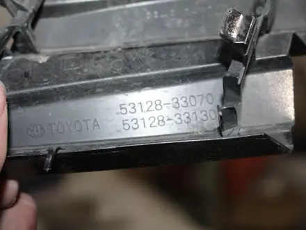 Заглушка в бампер Toyota Camry 75 за 10 000 тг. в Караганда – фото 2