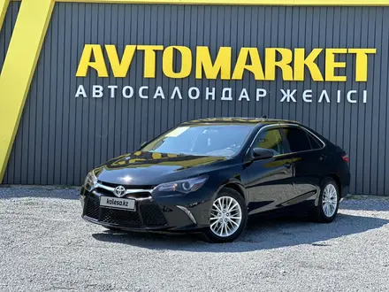 Toyota Camry 2016 года за 9 100 000 тг. в Актобе
