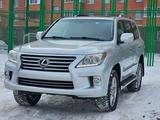 Lexus LX 570 2013 года за 25 000 000 тг. в Астана