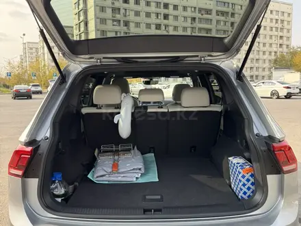 Volkswagen Tiguan 2020 года за 13 000 000 тг. в Алматы – фото 9