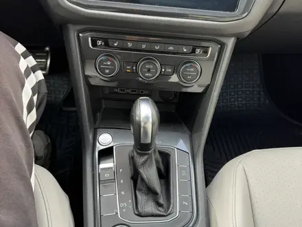 Volkswagen Tiguan 2020 года за 13 000 000 тг. в Алматы – фото 18
