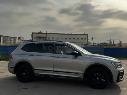 Volkswagen Tiguan 2020 года за 13 000 000 тг. в Алматы – фото 4