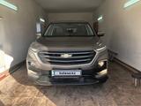 Chevrolet Captiva 2022 года за 10 500 000 тг. в Атырау – фото 3