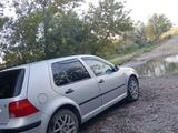 Volkswagen Golf 1998 годаfor2 500 000 тг. в Семей – фото 2