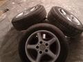 Шины с дисками от бмв за 100 000 тг. в Экибастуз – фото 3