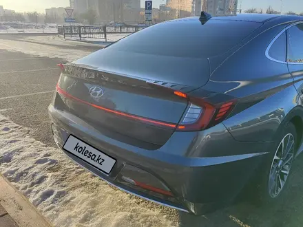 Hyundai Sonata 2022 года за 13 500 000 тг. в Караганда – фото 12