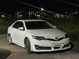 Toyota Camry 2014 годаfor8 700 000 тг. в Алматы