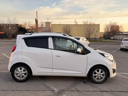 Chevrolet Spark 2022 года за 4 900 000 тг. в Шымкент – фото 4