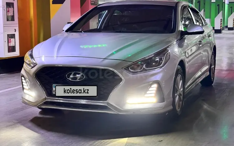 Hyundai Sonata 2021 годаүшін9 000 000 тг. в Алматы